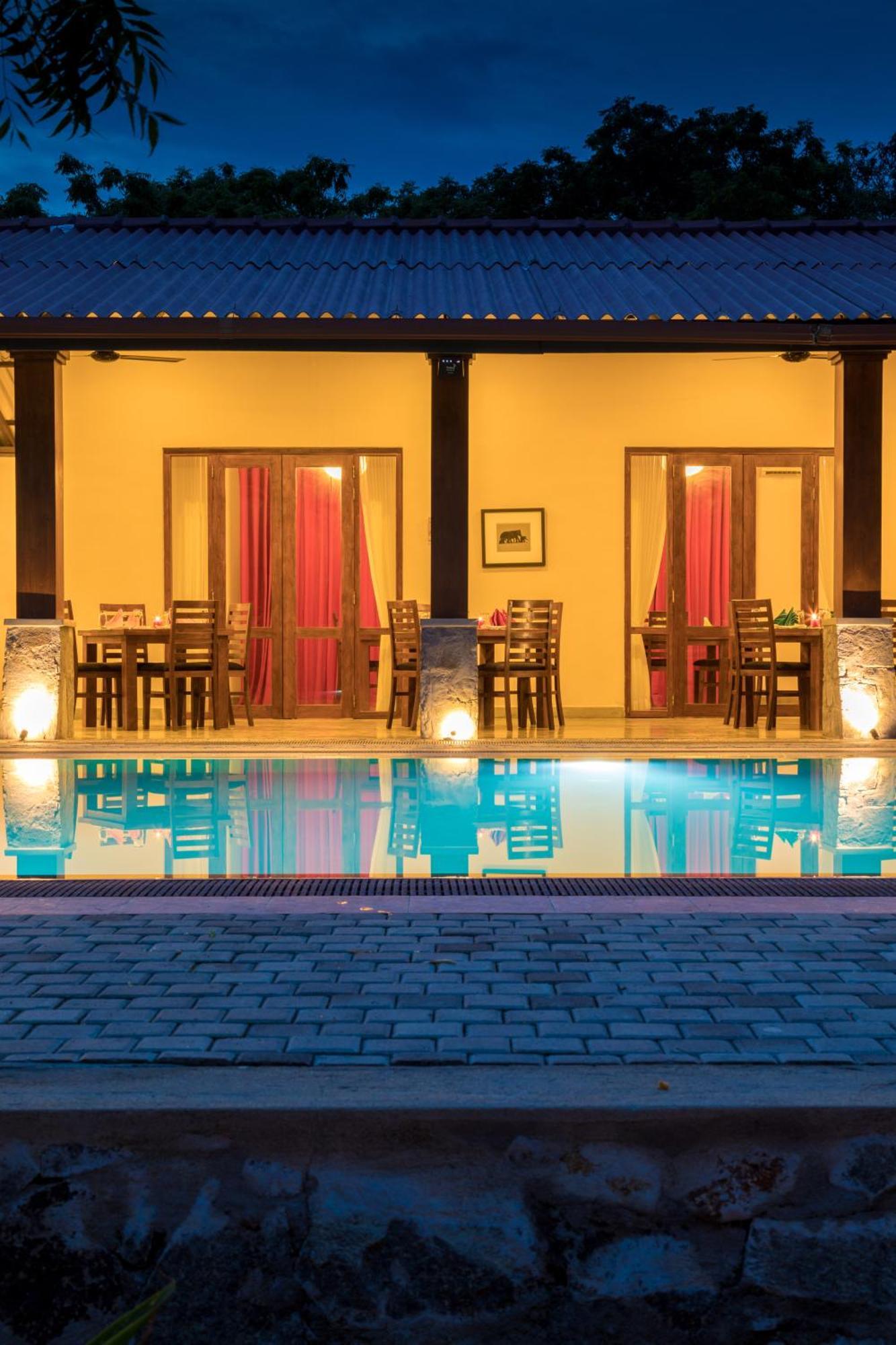 Yala Chalets By Lalan Leisure Kirinda  Eksteriør billede